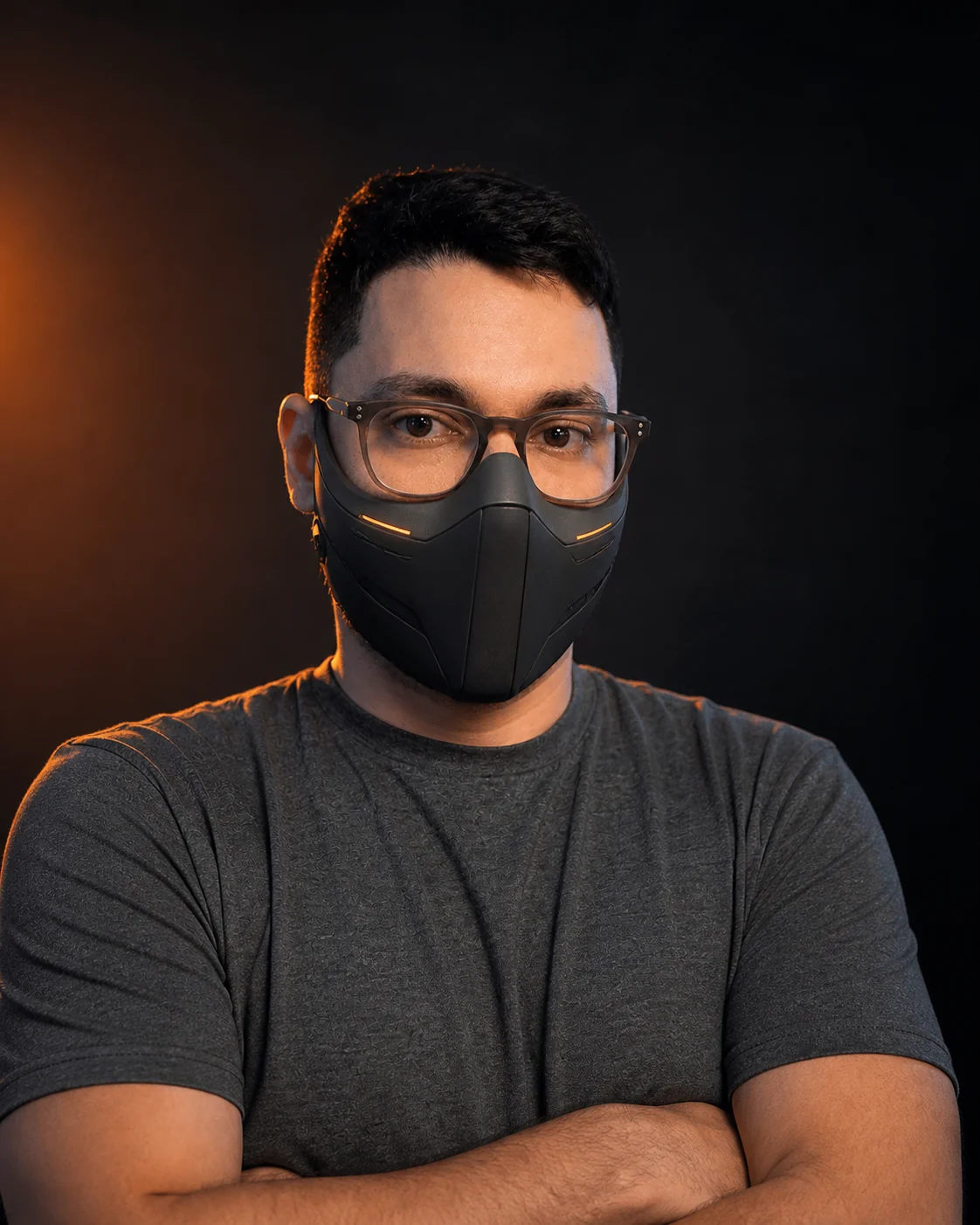 Paulo Real wearing an original graphite security mask